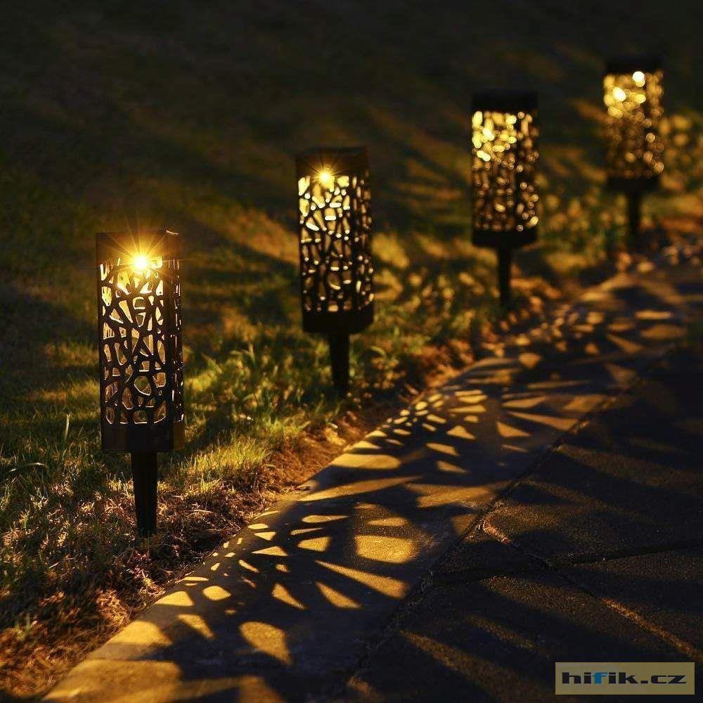 Zahradní solární osvětlení s ornamenty