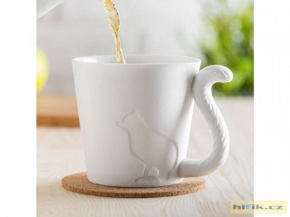 Porcelánový hrneček s ocáskem - kočka