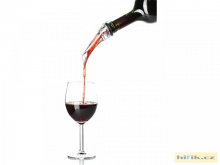 Aerator do vína s nálevníkem
